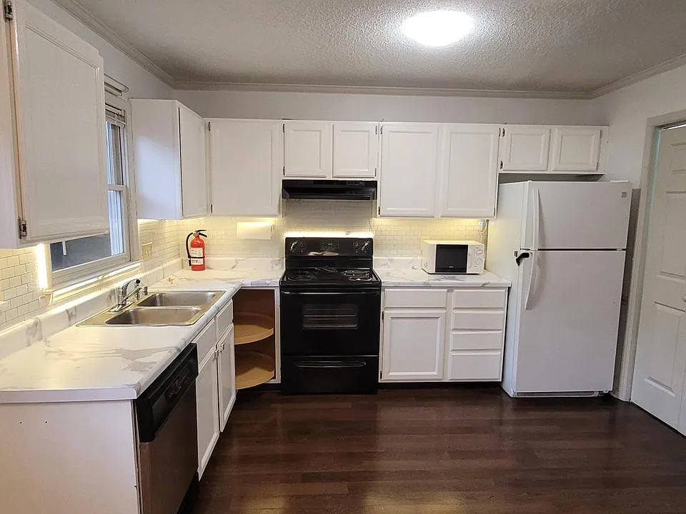 spacious kitchen