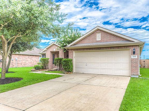 3rd image of 2143 Enchanted Park Ln