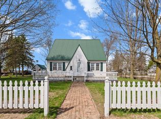 83 E South Ave, Hesperia, MI 49421