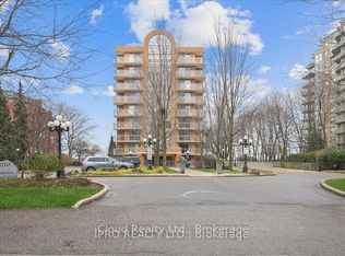 2210 Lakeshore Rd #805, Burlington, ON L7R4J9