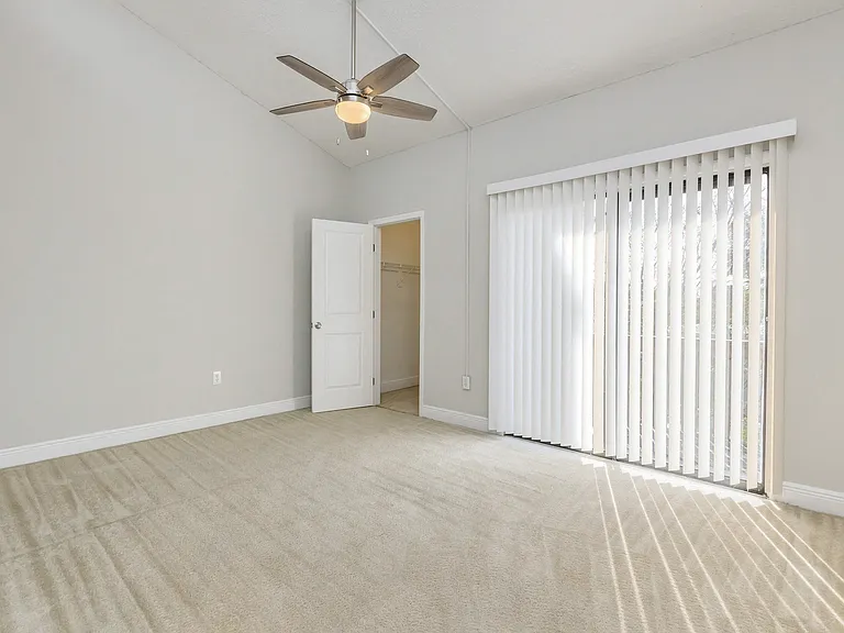 Winter Park Woods Apartments — Photo 31