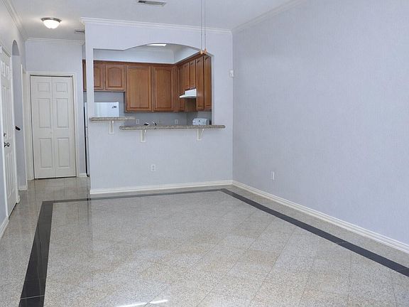 2nd image of 9400 Bellaire Blvd Unit 205
