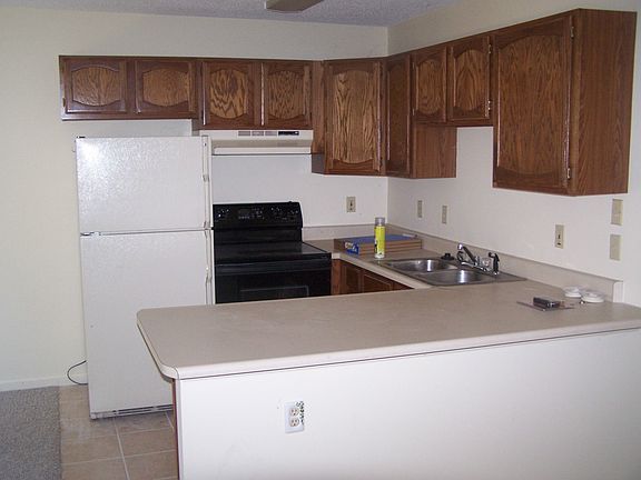 Close to Hospital & Attractions