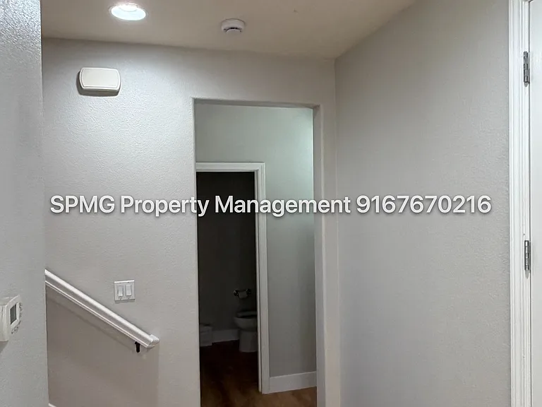 1456 Impressionist Loop — Photo 9