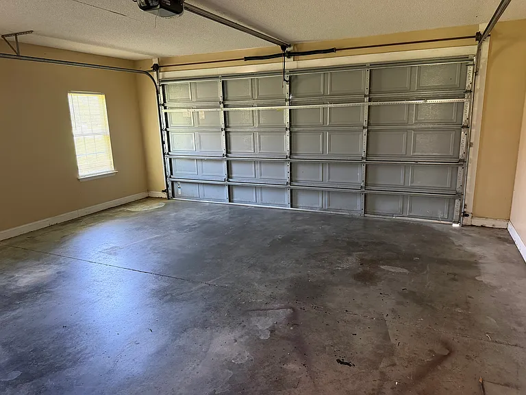 116 Huntingdon Dr — Photo 8