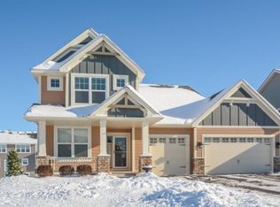 3360 Ridgestone Way, Woodbury, MN 55129