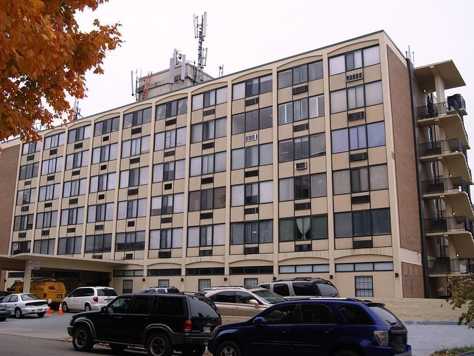 1st image of 1700 W Clinch Ave APT 201