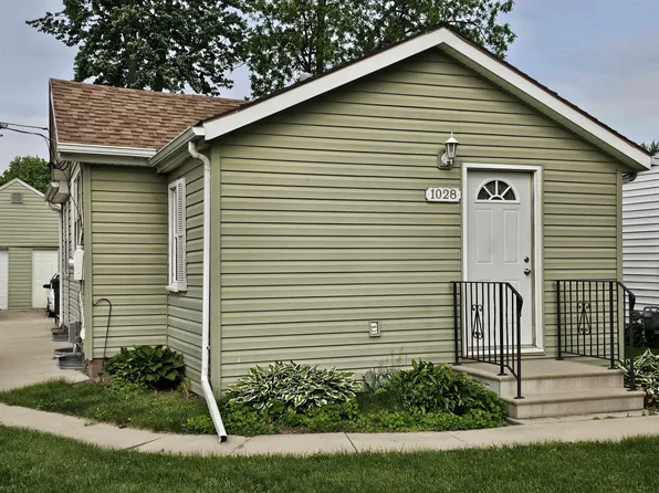 1028 Ansborough Ave, Waterloo, IA 50701