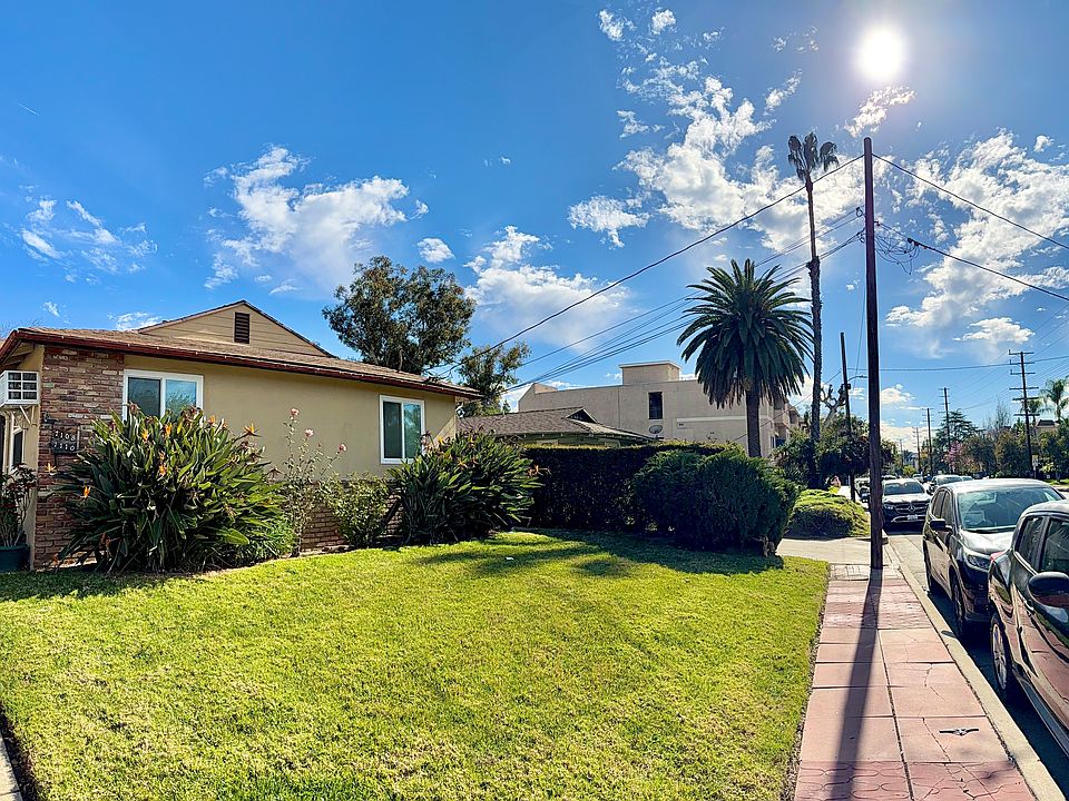 1st image of 7110 1/2 Haskell Ave