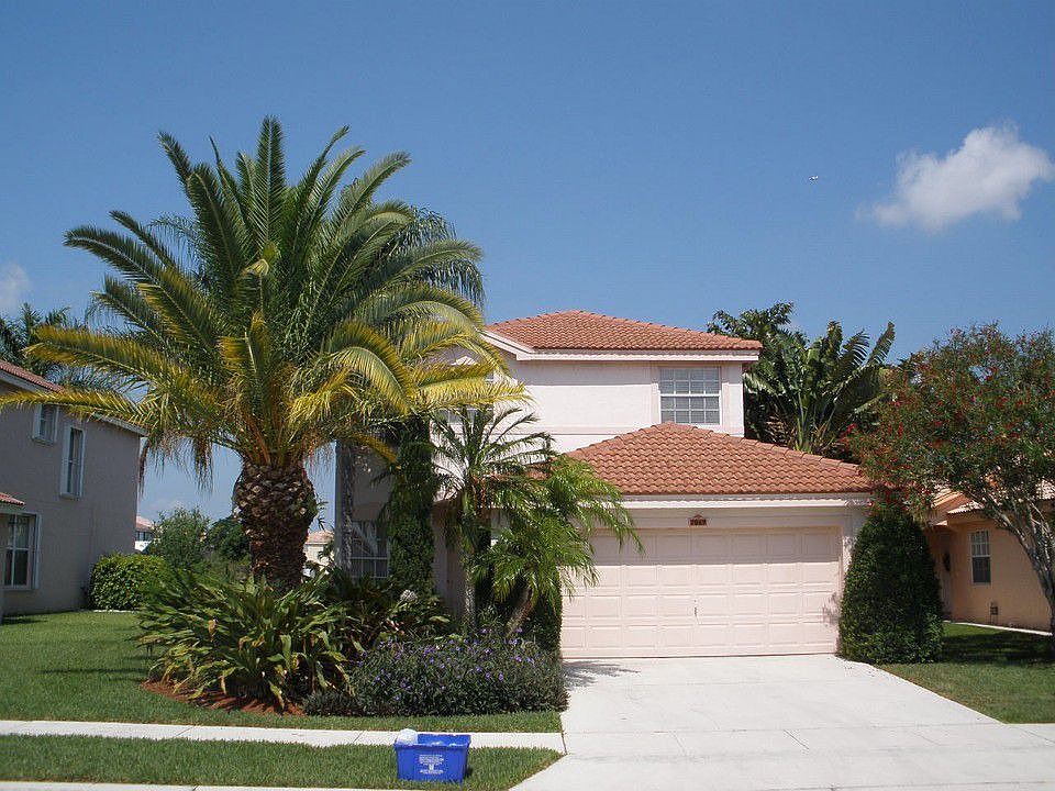 7069 Chesapeake Circle in Nautica Sound