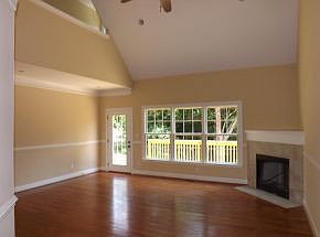 4th image of 3 Edwards Ct