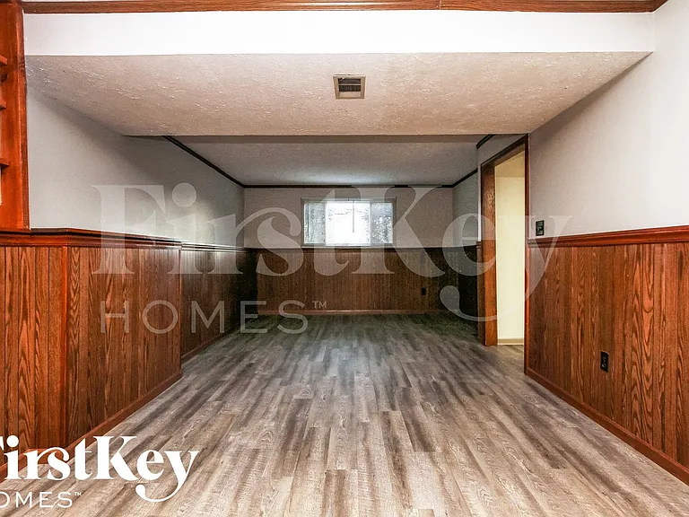 6702 Revere Ln — Photo 10