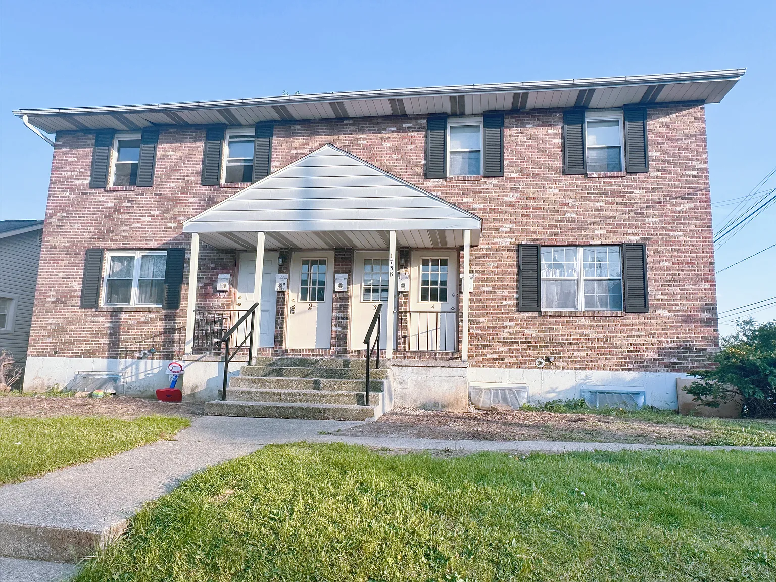 2 bed, 950 sqft, $1,495 — Photo 1