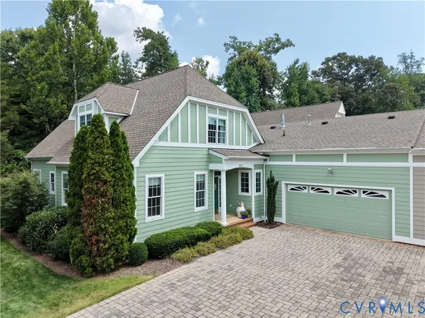 9066 Amberhill Loop, North Chesterfield, VA 23236