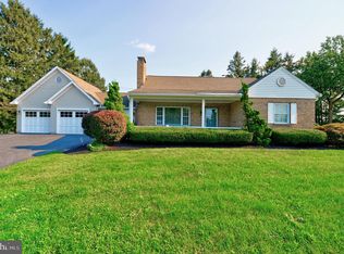 7609 Hillcrest Ave, Harrisburg, PA 17112