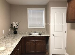 1730 Kenwood St APT A, Sacramento, CA 95815