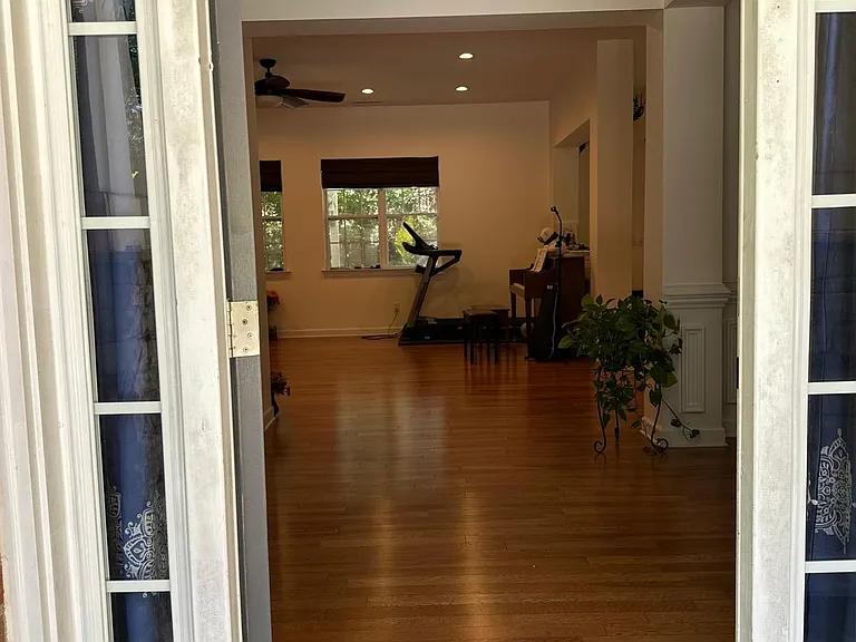 10110 Paxton Run Rd — Photo 17