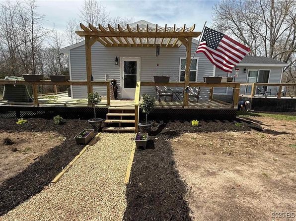 13 Autumn Trails Ln, Eldon, MO 65026