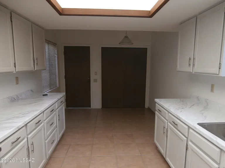 1690 W Retorno De Manana — Photo 13
