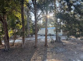 102 NE 522nd Ave, Old Town, FL 32680