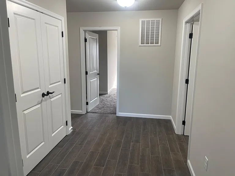 115 Delano Dr — Photo 6