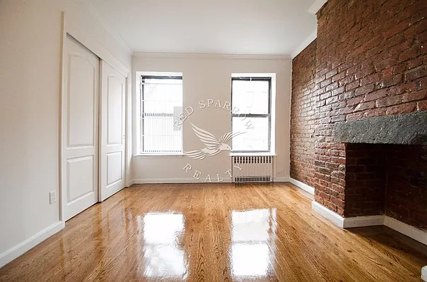 Rented by Red Sparrow Realty Group | media 34