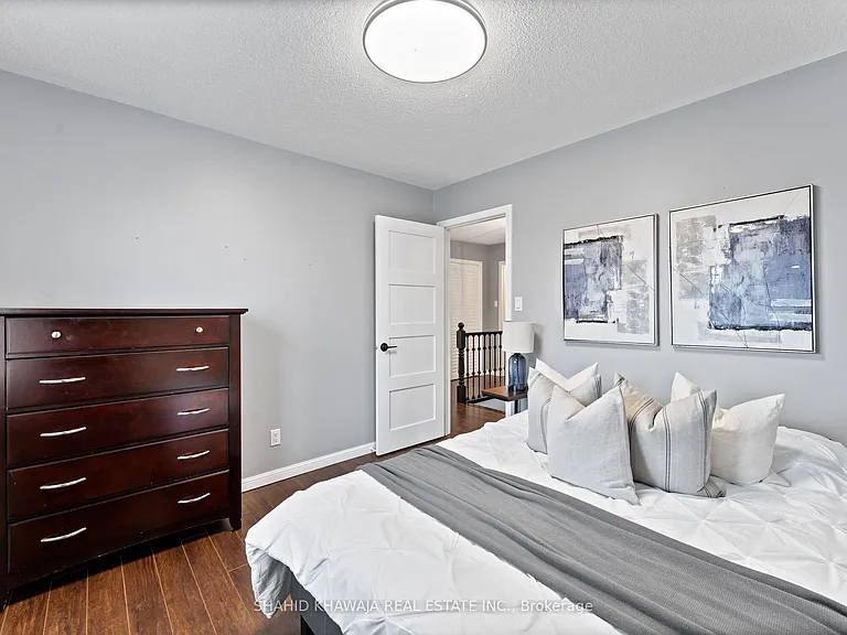 7282 Blackwood Mews — Photo 32