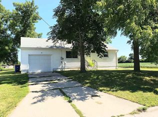 1141 Guns Rd, Green Bay, WI 54311
