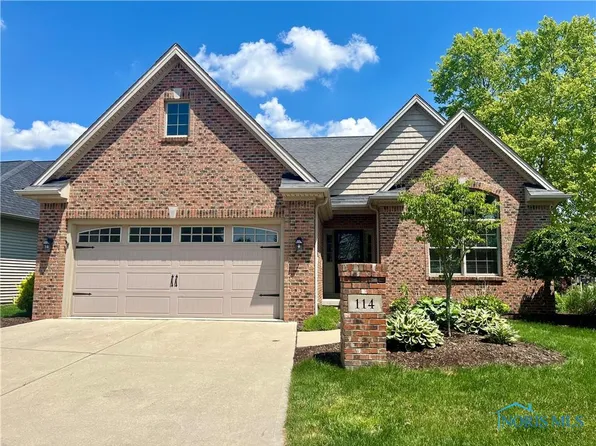 114 Riverside Dr, Maumee, OH 43537