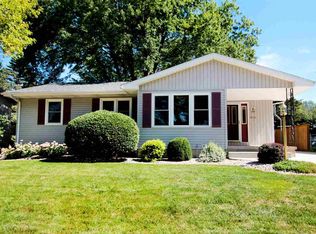 3610 Knoll Ridge Dr, Cedar Falls, IA 50613