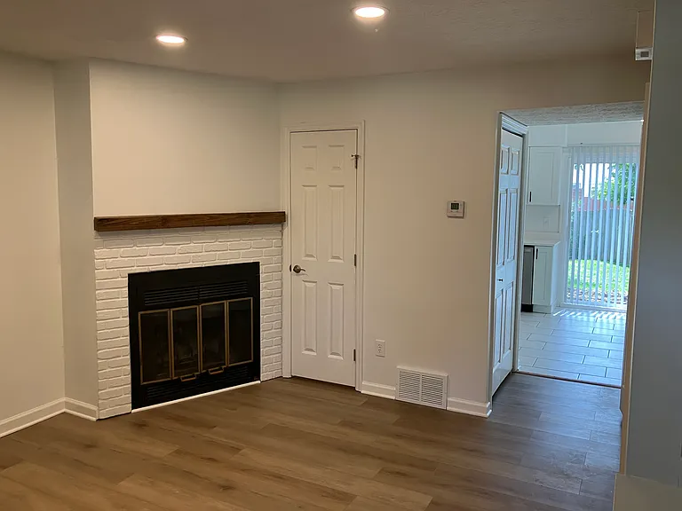 7774 Worthington Galena Rd — Photo 9