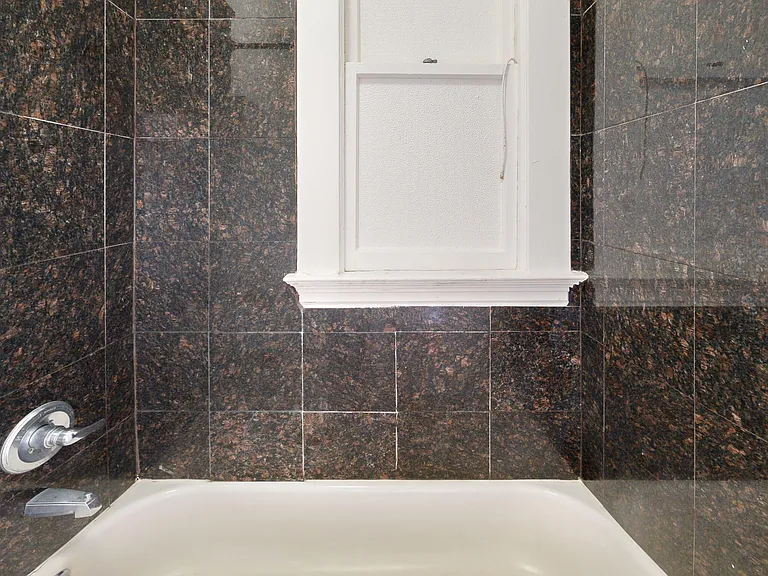 1020 Post Street — Photo 18