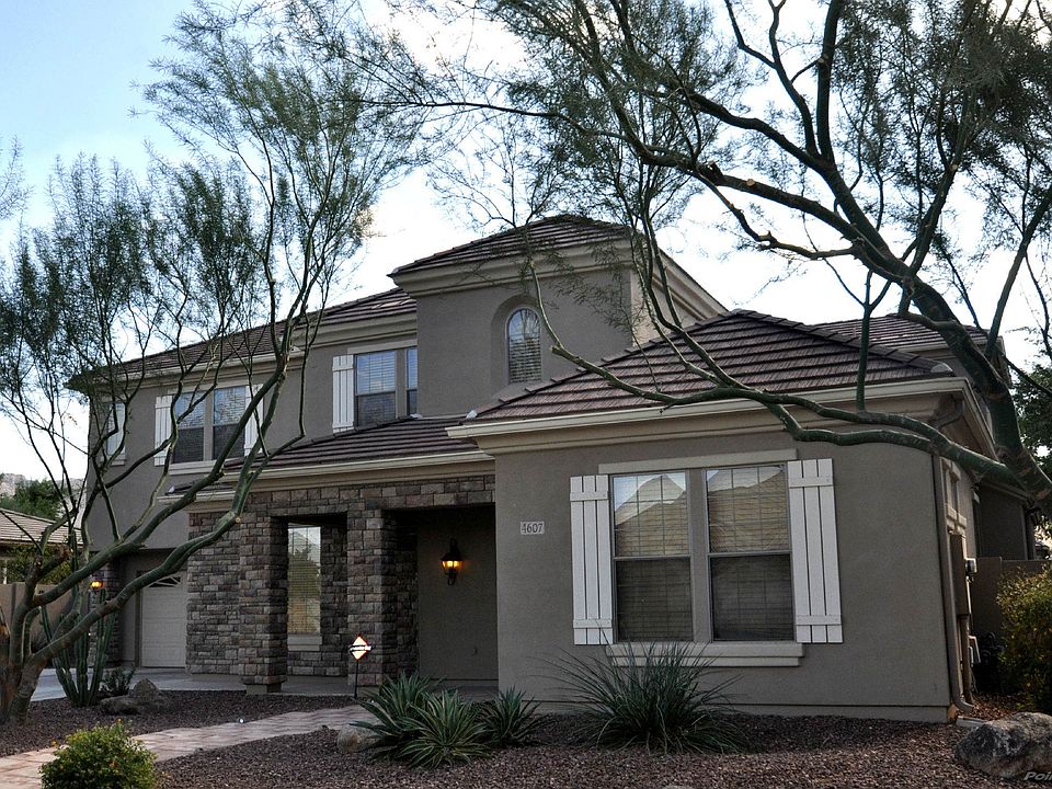 Impeccable Detail...from Stacked Stone Exterior