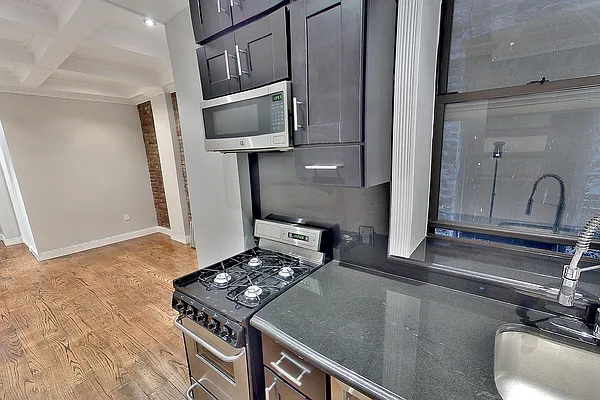 Rented by Centennial Properties NY | media 8