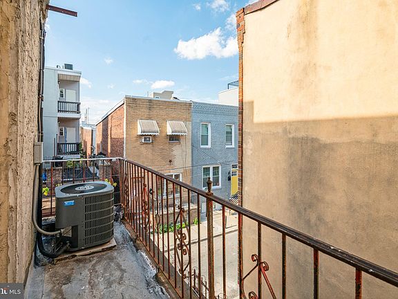 5th image of 2313 Wharton St Floor 2