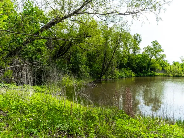 1401 E Campus Rd, Palmer, TX 75152
