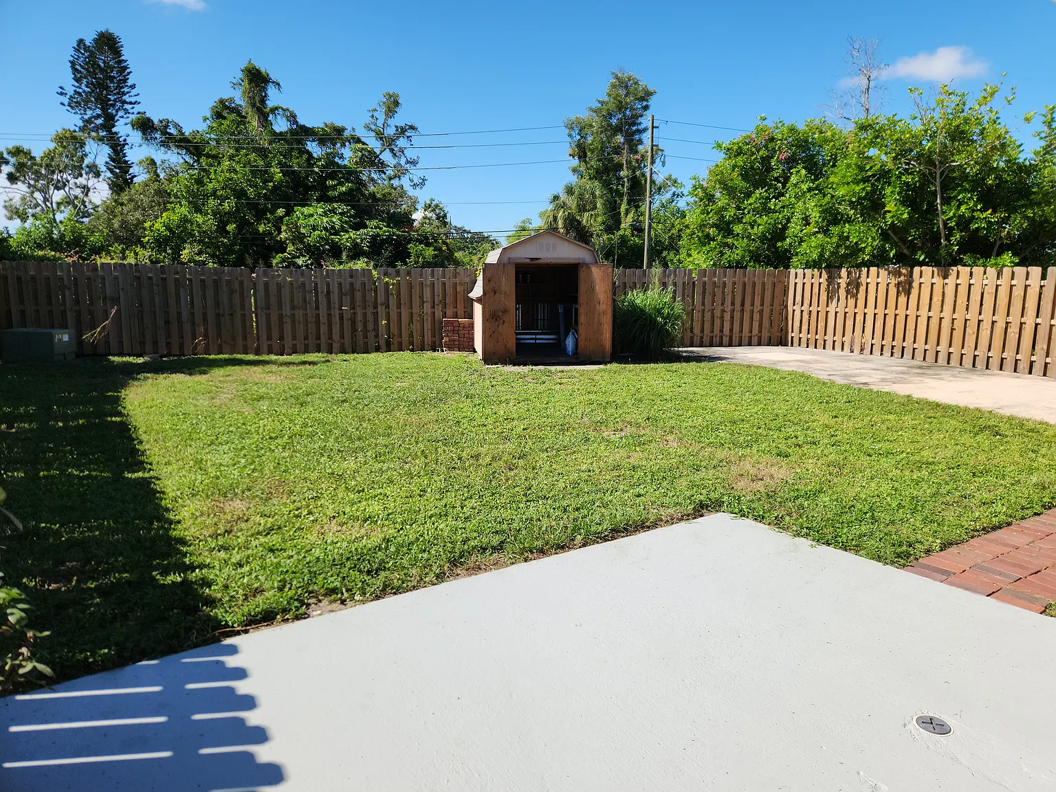 3 bed, 1296 sqft, $2,300 — Photo 4