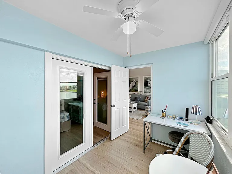 4775 Cove Cir #407 — Photo 21