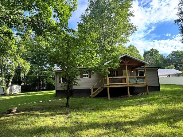 2506 Rugby Pike, Jamestown, TN 38556