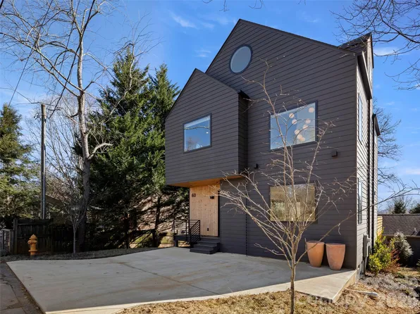 60 Harvard Pl, Asheville, NC 28806