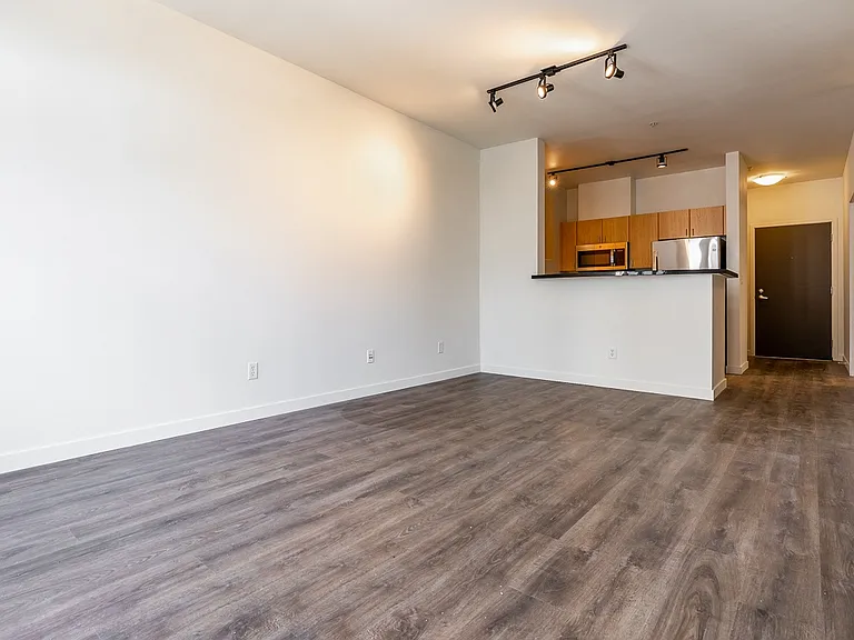 The Shelby Apartments — Photo 35