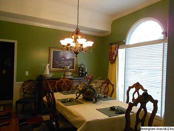 Formal dining room