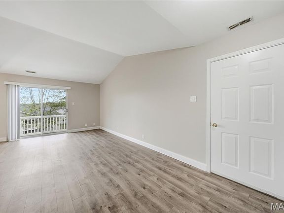3rd image of 4248 Kingbolt Blvd APT D