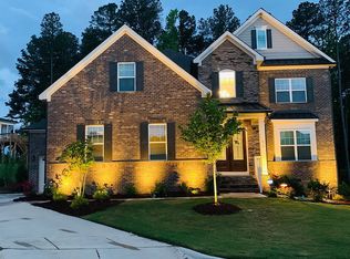 616 Curlin Ct, Cary, NC 27519