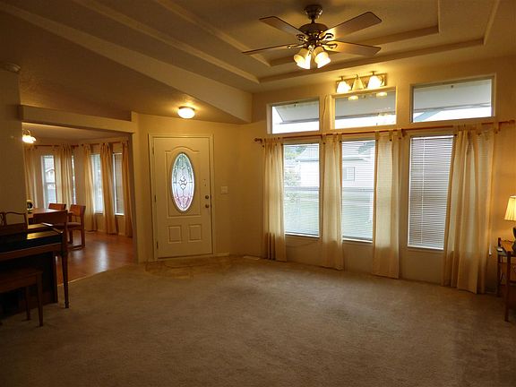 3rd image of 1705 N Grady Ln