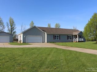2321 S Burgett Ln, Grass Lake, MI 49240