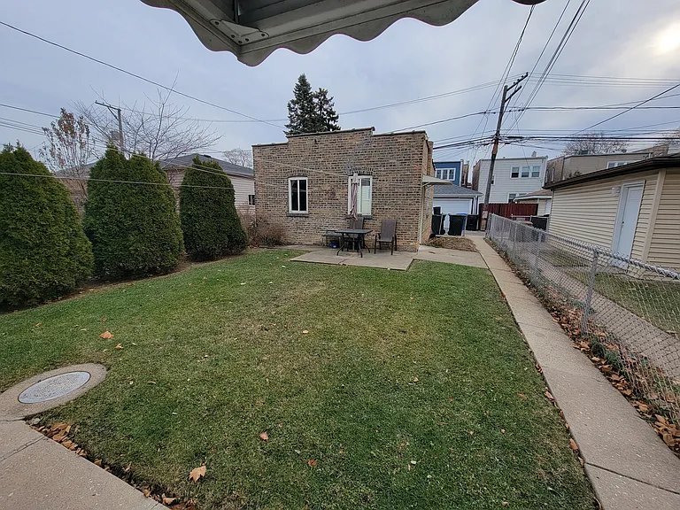 3135 N Springfield Ave #1 — Photo 13