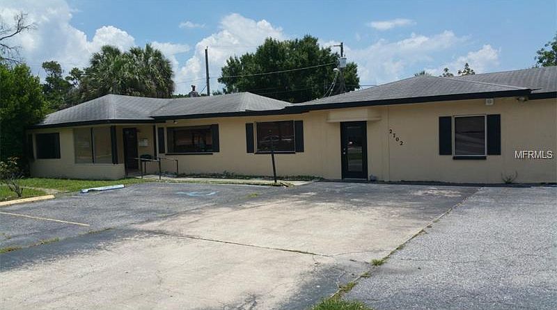1st image of 2702 W Tampa Bay Blvd
