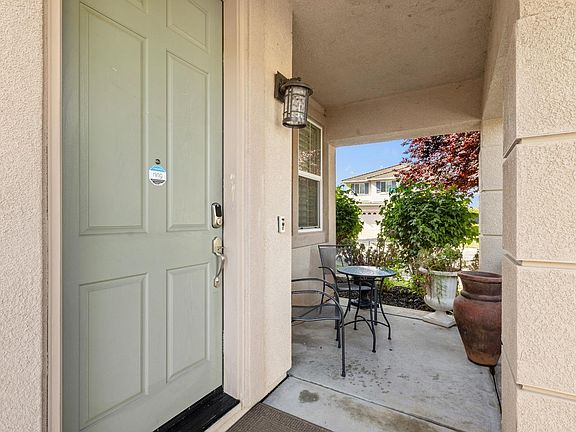 5th image of 2 Donson Court