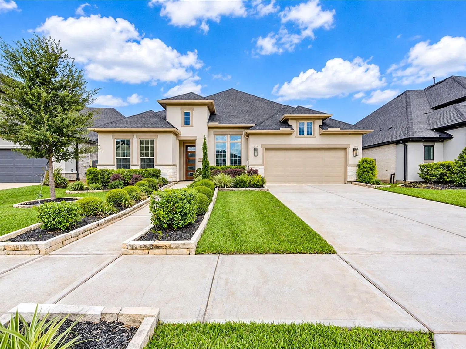 4 bed, 3.0 bath, 3175 sqft, $3,800 — Photo 3